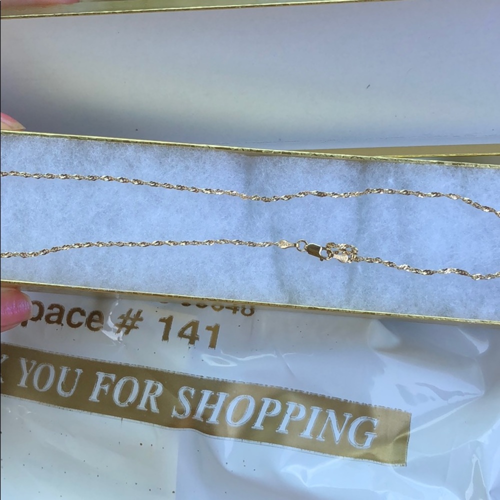 18 inch 10 k rope gold necklace from (Italian)